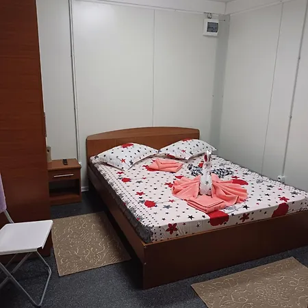 Monica Si Tibo Lantställe